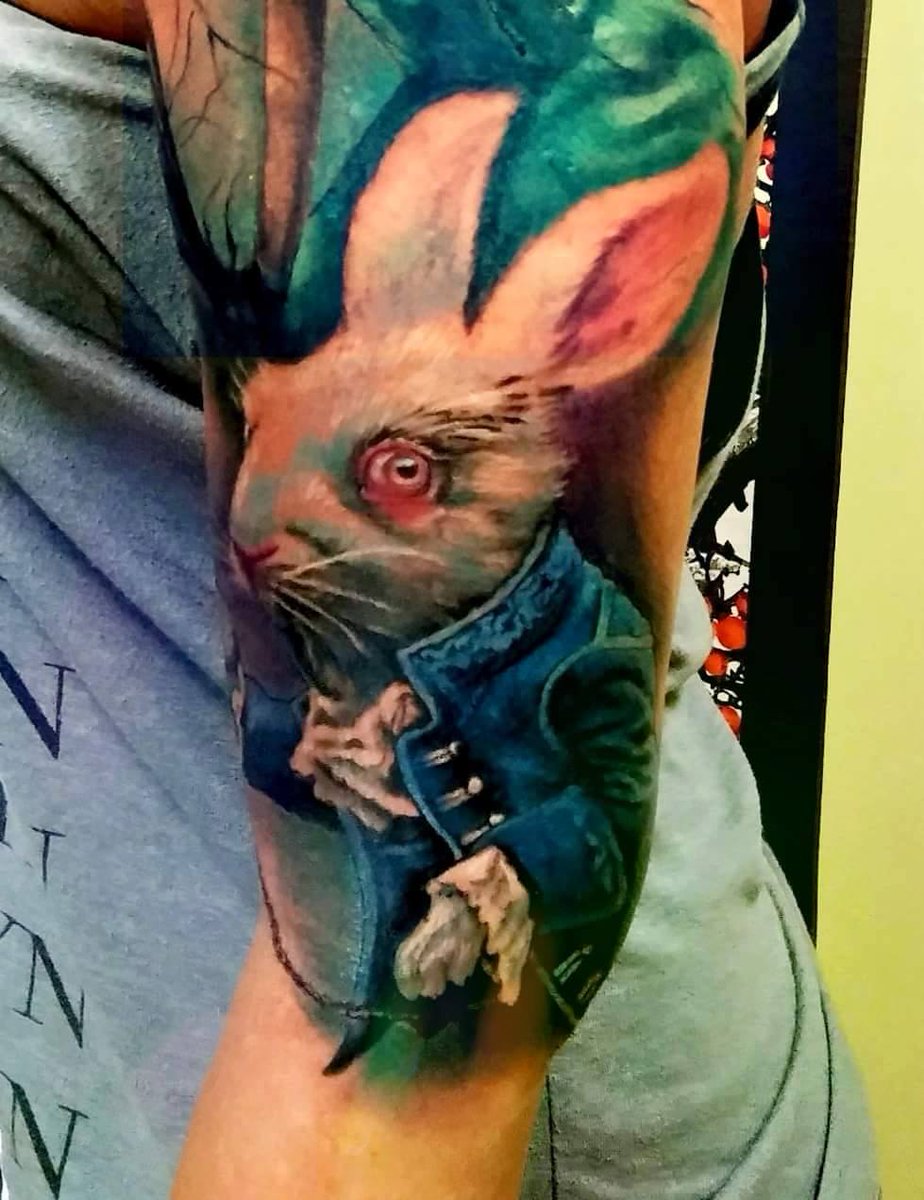 Aggregate more than 61 tattoo artist cincinnati best in.cdgdbentre