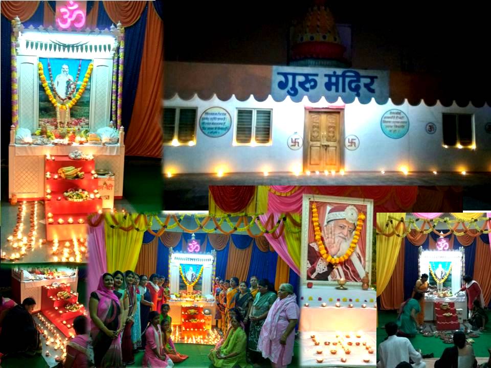 AshramBlr's tweet photo. A very #HappyDeepavali to all.
@AsaramBapuJi @AshramBlr में @MUMBlr1 की बहनों द्वारा #दीपावली पर पूजन-आरती व दीपोत्सव कार्यक्रम मनाया गया। https://t.co/2n7A8vpWpd