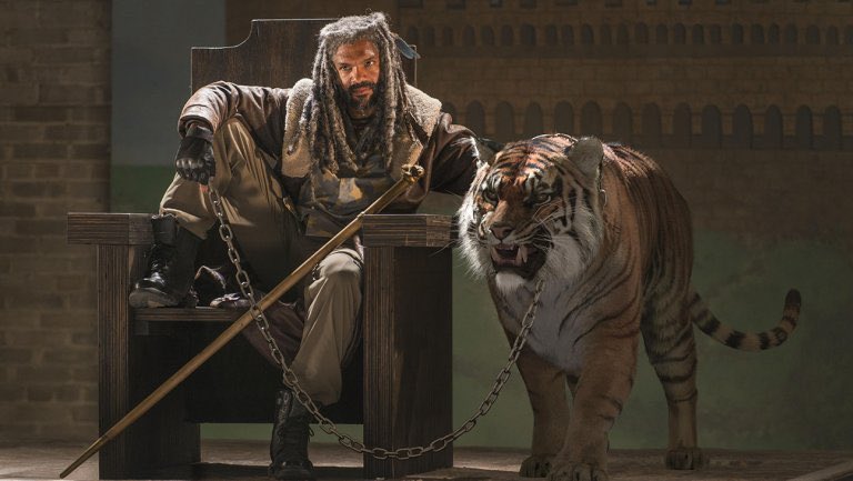 FTWDFans's tweet photo. Do you like King Ezekiel &amp; Shiva?!

RT ~ YES
LIKE ~ NO

#TWD #TheWalkingDead https://t.co/BV6CneQ4Ln
