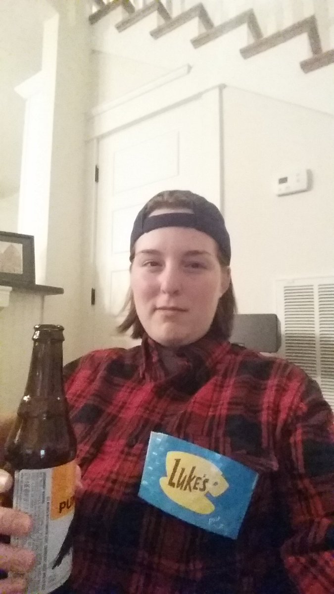 JessCPA13's tweet photo. Luke Danes for Halloween. #GilmoreGirls I was pretty in character after the Vols lost last night.. https://t.co/EREhylPkmH