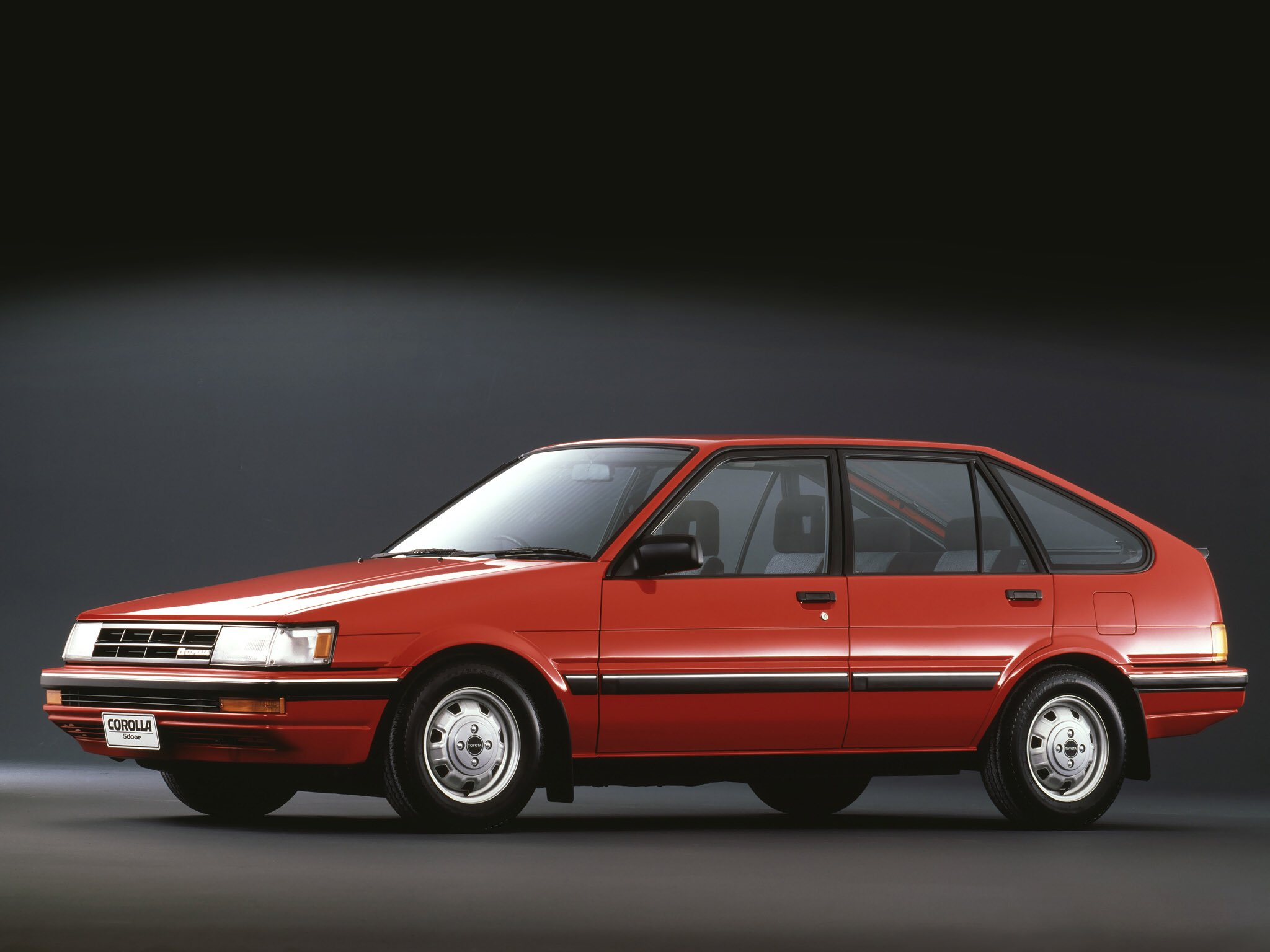 【逸品】 国産自動車アーカイブス館  X: on 本棚・本収納
