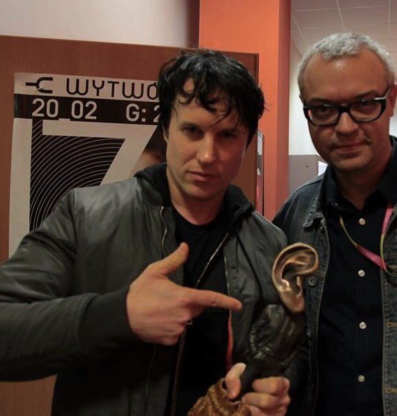 thhellishvortex's tweet image. Alec Empire receives 'Man With The Golden Ear' Music Award at Sound Edit Festival 2016 #atariteenageriot