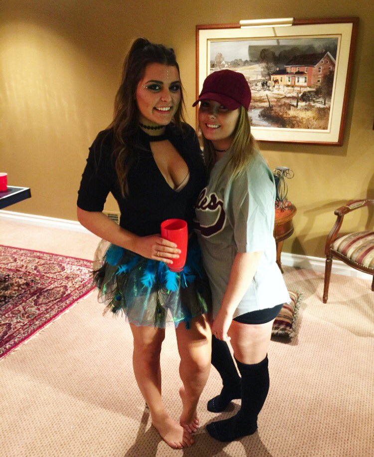 alexaagraham's tweet photo. Halloween was pretty successful💃🏼 https://t.co/uIjX6unJv1