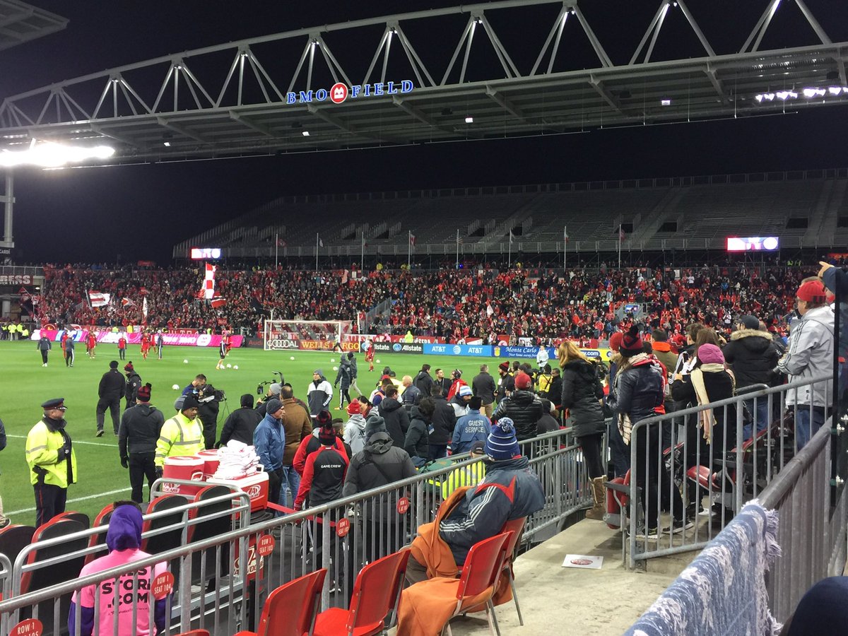 Santo4stars's tweet photo. I'm feeling a 2-0 win for @torontofc over @NYCFC #torontoisred #mlsisred come on you reds @simonechiodo_ @OshawaKicks https://t.co/08h02pqy25