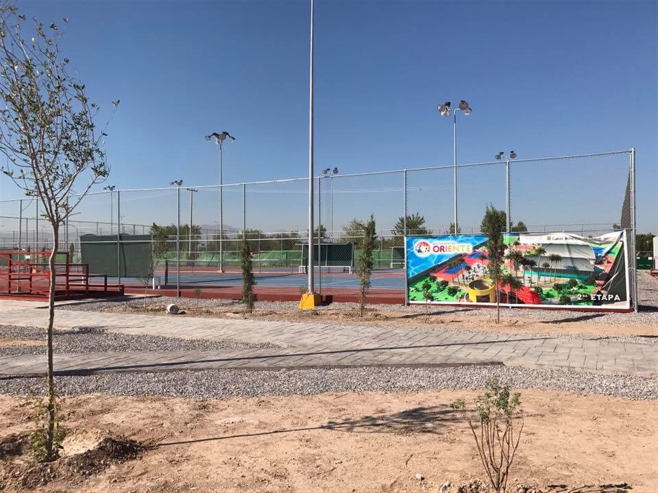 CACLAC_'s tweet photo. La falta de arquitectura y sentido común en la obra pública es una constante @NoticierosGREM @pc29laguna @mpamanes https://t.co/oWqEWXjBbe