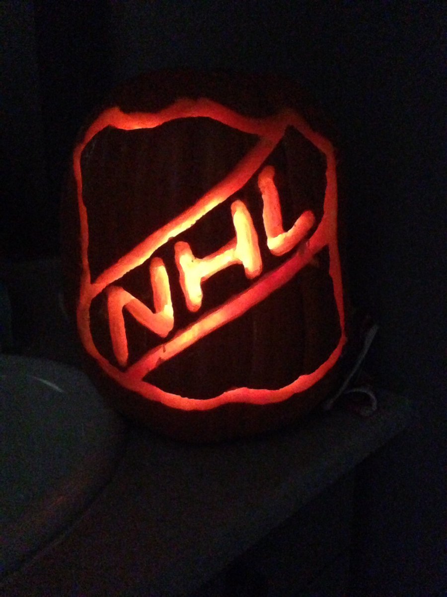 Jeffmckercher's tweet photo. My 4yr old and I have had a busy day here @KingstonFronts @NHL #Frontsnation #usedadrill https://t.co/ovB7MfGpz9