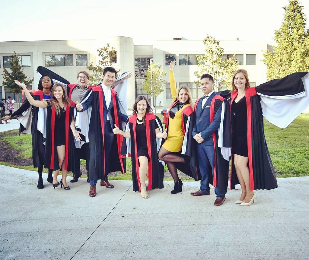 Aldrei_A's tweet photo. Congratulations to my fellow graduates! We did it! #senecagrad2016 #marketing #nomoreexamsโฆ https://t.co/tMRdvI63mL https://t.co/w3DmSr7Y9P