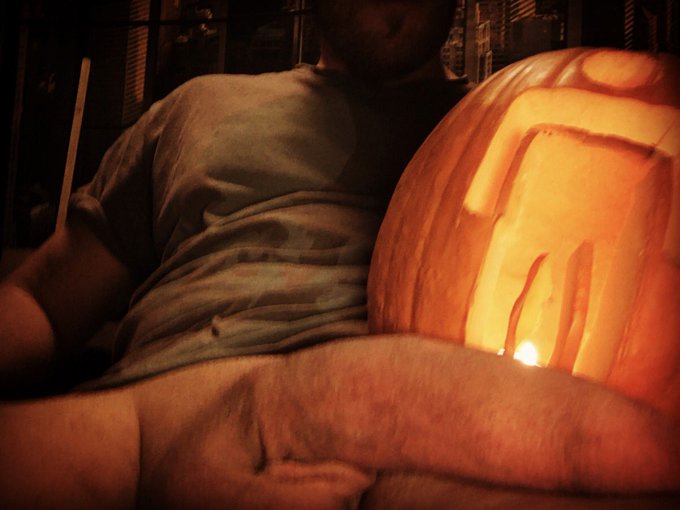 Happy/horny Halloween!👻 Seen any monsters lately? #Monstercock #Twitterafterdark #TeamBigCocks #bigcocksdaily<a href="/tag/halloween"class="tags"><span>#halloween</span></a><a href="/tag/twitterafterdark"class="tags"><span>#twitterafterdark</span></a><a href="/tag/monstercock"class="tags"><span>#monstercock</span></a><a href="/tag/bwc"class="tags"><span>#bwc</span></a>