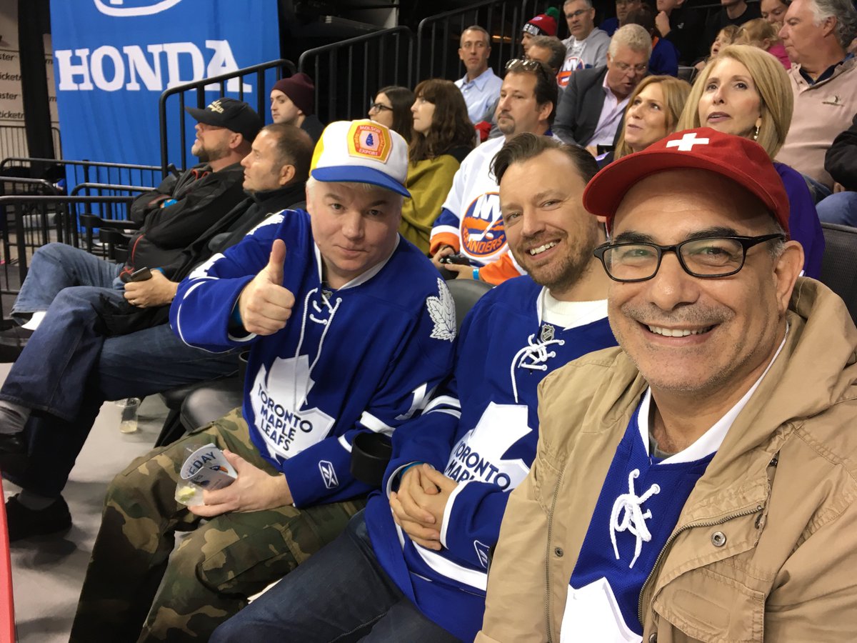 MapleLeafs's tweet photo. Mike Myers at Barclays Center cheering on the Leafs. #TMLtalk https://t.co/Lze6v00Uhe