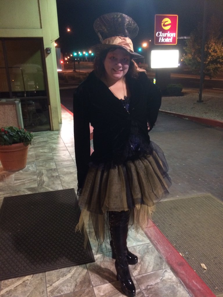 PrincessJeym's tweet photo. Terror on Tejon... We so do not belong in public...#gileswasBobby https://t.co/umJuXcSlQw