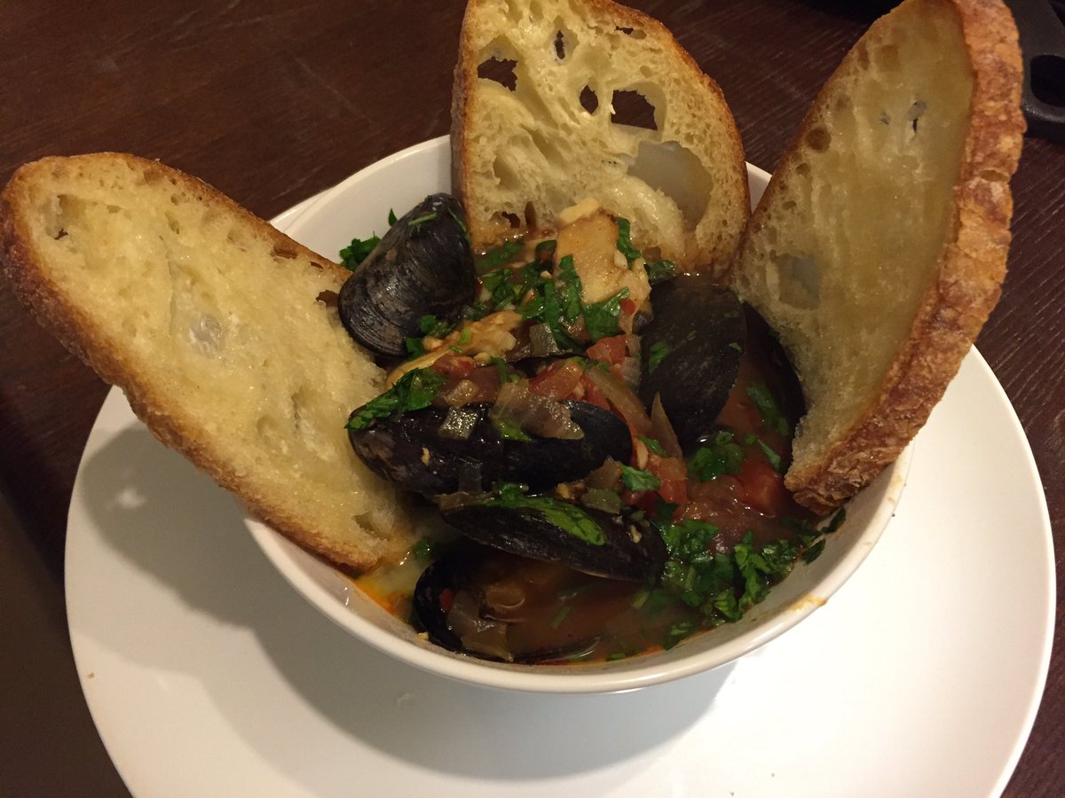 uneditedfoodie's tweet photo. Italian style fish stew #comoeats #Comofood #comocooks #ilikecomo https://t.co/wwA6rJCi36