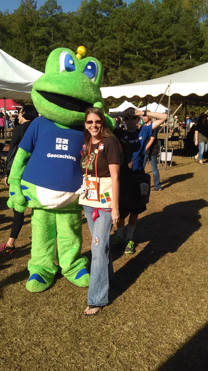 GAGoofy07's tweet image. I love Signal! #geocaching #signal #goingcaching