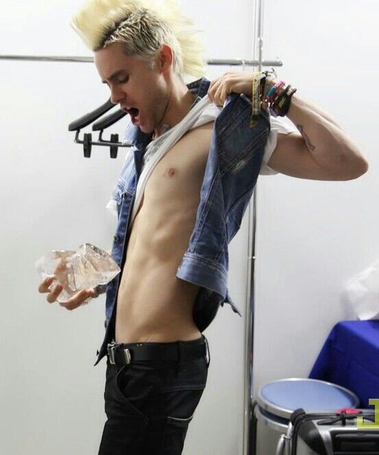 MarsDollsPromo's tweet photo. Wow.... #MarsHawkMonday just got HOT! That ice isn't the only thing melting! Show us YOUR hottest #Marshawk pics! https://t.co/CZjenZSokV