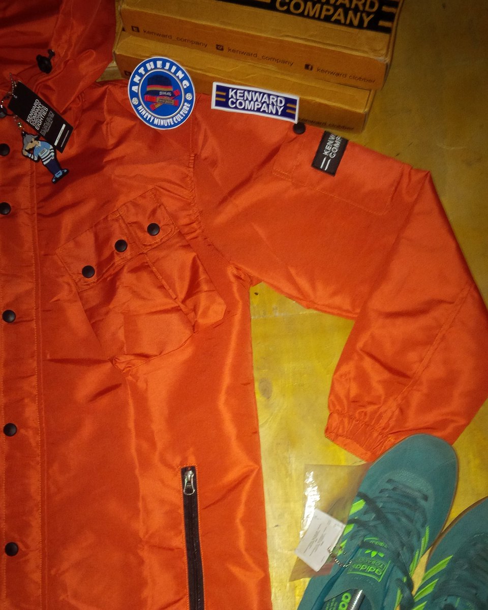 RedRaplesia Sportwear jaket.size L