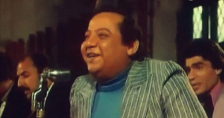 llaila790's tweet photo. وبعد ماحكت لكم ازاي كنت بذاكر تحت عمود النور هاحكلكم ازااي اخد الدكتوراه 😃

الدكاترة لوجيك 😂😂 https://t.co/zhXddtPDAZ