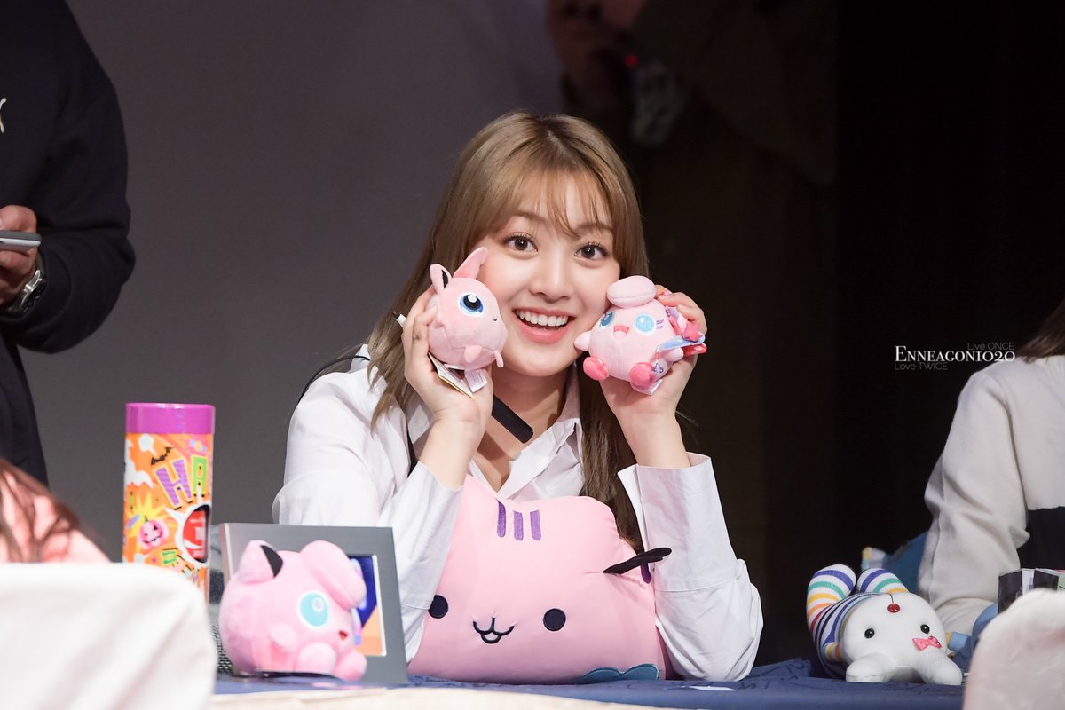 [트와이스] 인간 푸린이 푸린 인형을 만나다 | 인스티즈