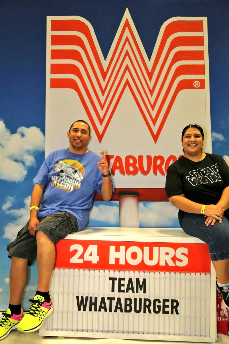 cillam14's tweet photo. At The Alamo City Comic Con 2016 #TeamWhataburger #SuperFry https://t.co/7FyJ40Cu6m