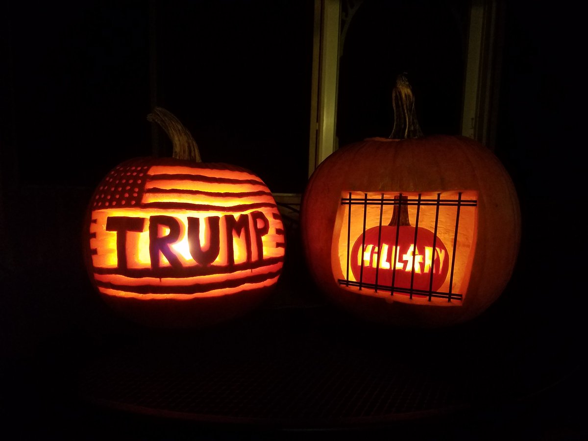 AStrongAgent's tweet photo. @realDonaldTrump #HillaryForPrison #DeplorablesForTrump #draintheswamp https://t.co/sERp3T12qo