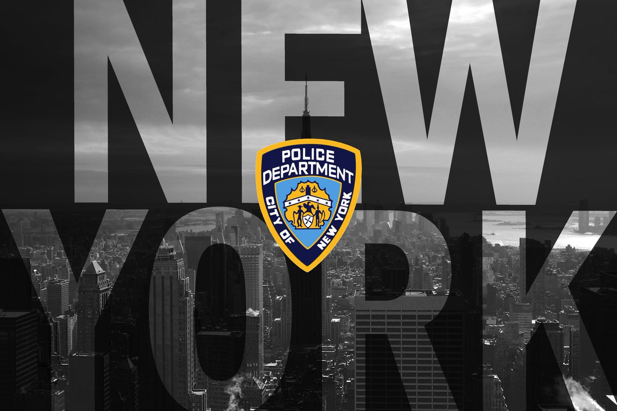 dmon4ever's tweet photo. .@wikileaks #FBI @BreitbartNews
Rumor has it that #NYC's finest
held the Fed's feet to the fire...
Way to go #NYPD!
#DrainTheSwamp
#MAGA https://t.co/aS9KozuHP6