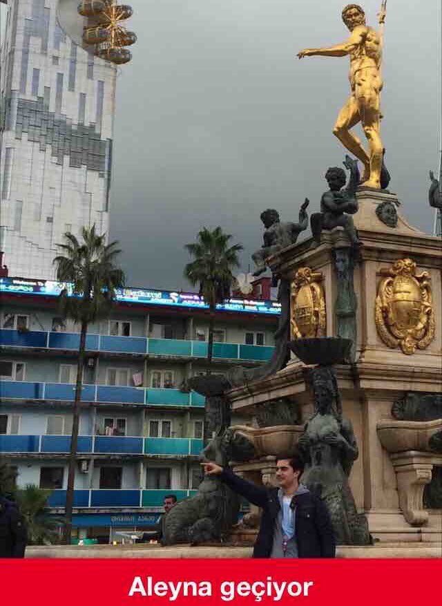 Aleyna geçiyor <a href="/aleynatilki/">Aleyna Tilki</a> batumda görüldü 😂 #georgia #batumi #withposeidon #raddisonblu #1ncicaps #poseidon  #aleynageçiyor