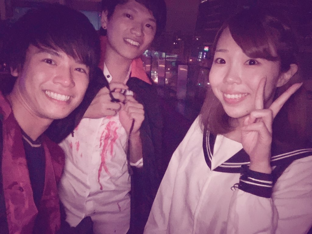 lamborghini0819's tweet photo. ハロウィーン パーティー行って来た!!
やばいちょーー楽し〜〜!!
ちなみにドクロ仮面は僕です。wWww
#clubmyst #taipei101 https://t.co/IfFM7xJ6U7