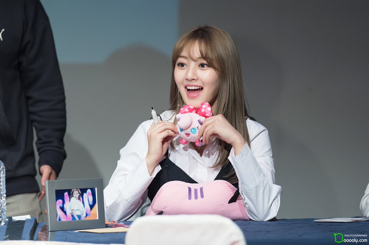 [트와이스] 인간 푸린이 푸린 인형을 만나다 | 인스티즈