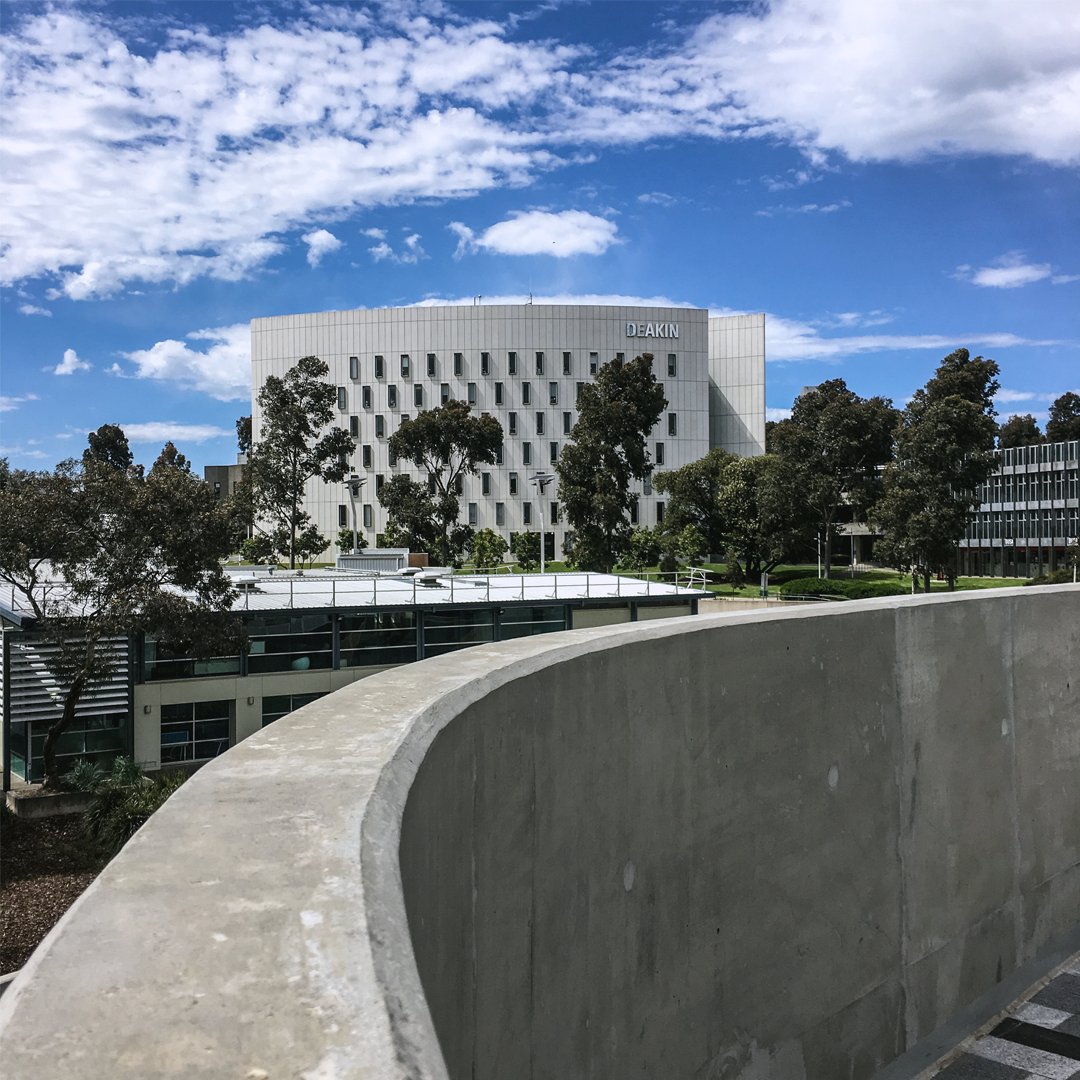 Deakin's tweet photo. Our Burwood campus looking on point. 👌🏻 https://t.co/0MQbKdiaS7