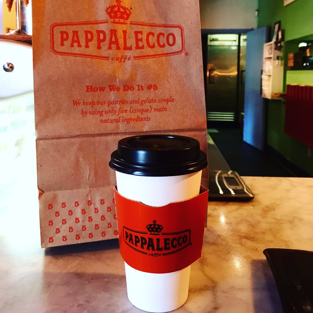 localumbrella_'s tweet photo. Starting the morning off right ♥️
#socal #sandiego #coffee #nectarofthegods #live #laugh #love https://t.co/iNhR3Cwiev