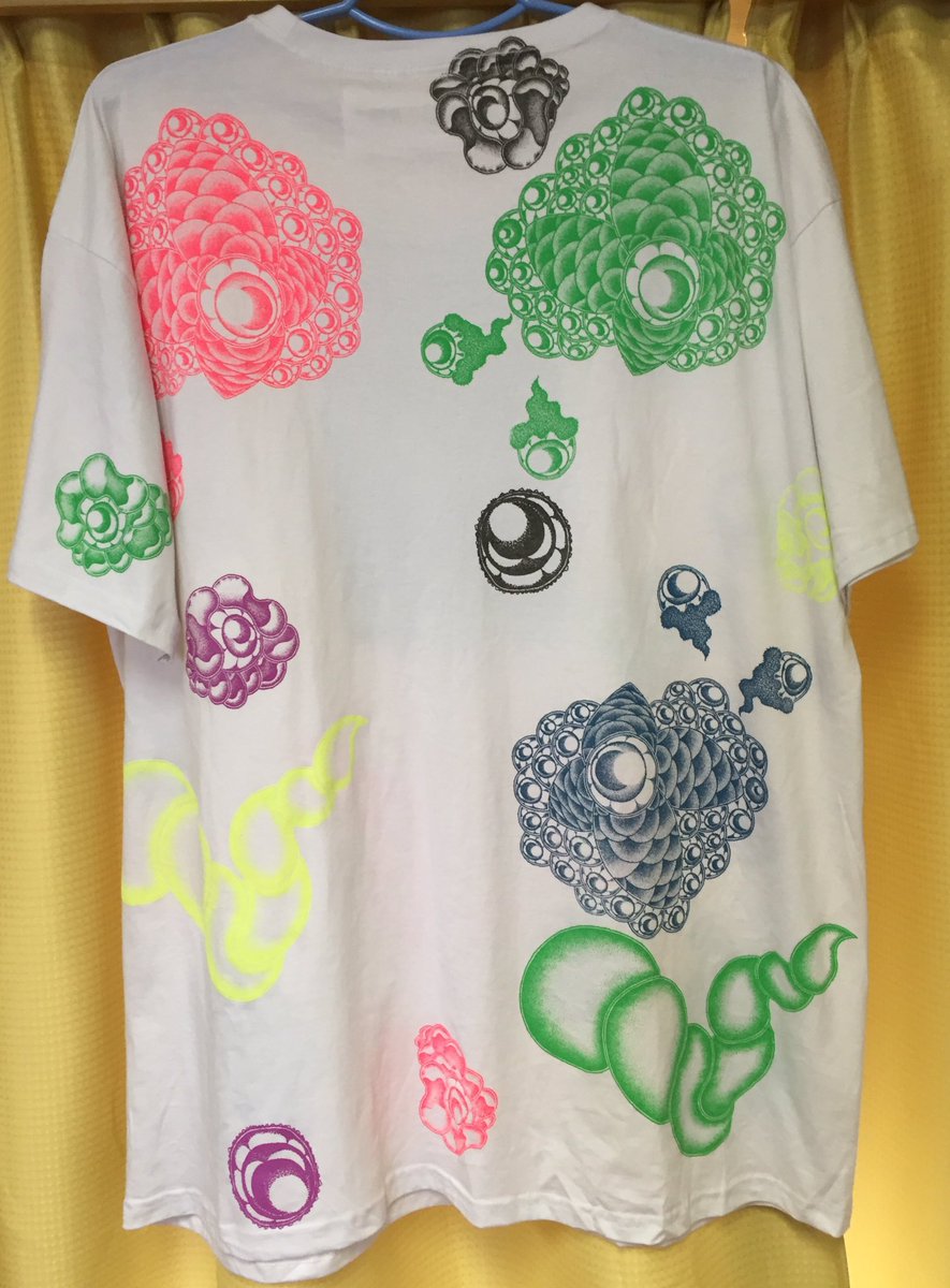 yokouchi78's tweet image. #SAMEHEADS pop-up tour in Japan�後仕上げでボタン付けのコラボして頂き制作完了！大阪編 at excube_SHOP/GALLERY 11/3(Thu) to 11/6(Sun)
東京編 at Dog 11/11(Fri) to 11/13(Sun)