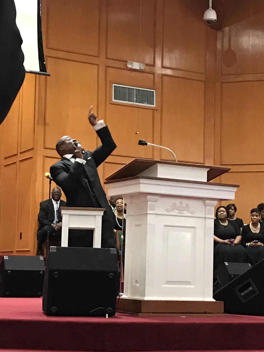 jewellondon's tweet photo. "Worship Still Works!" Isaiah 6
Rev. Dr. @Pastor_MDC #HMBMC https://t.co/XOyoy0Cd9T