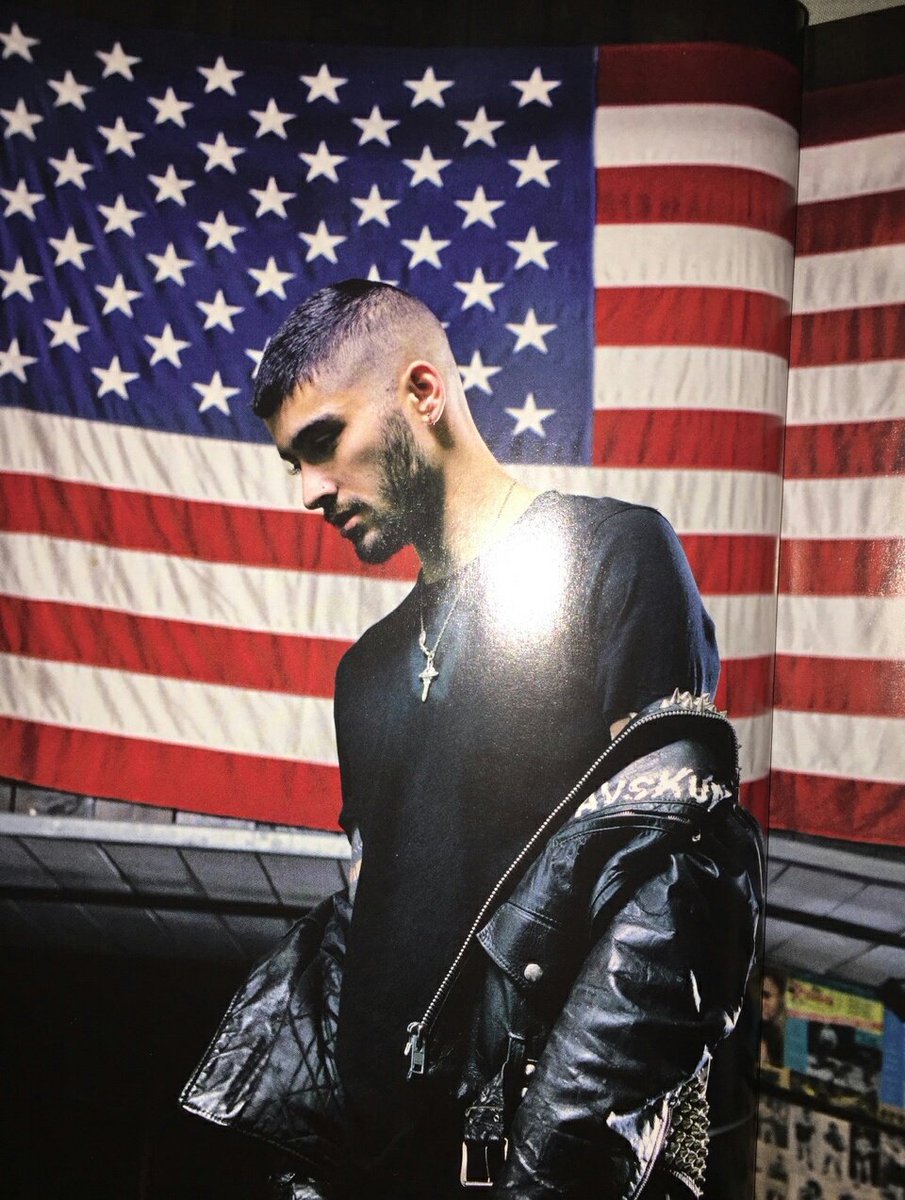 YouChoosert's tweet photo. RT for #Zayn 
Like for #JustinBieber https://t.co/SDrwQV6gIh