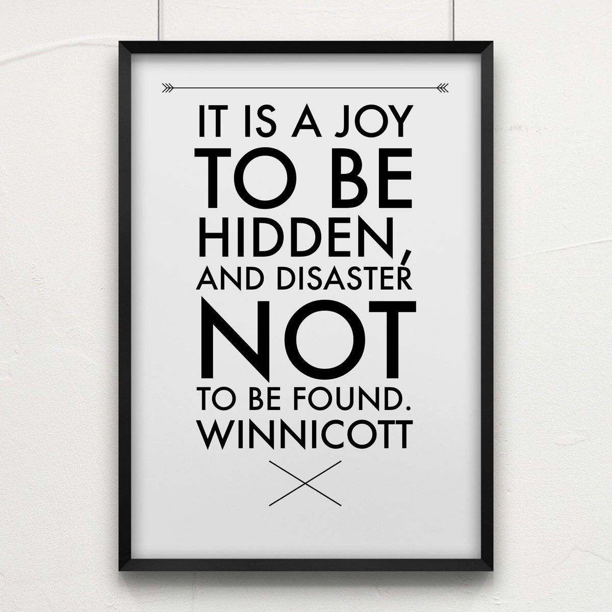 GozdeGokozan's tweet photo. Explore yourself, self care is self respect ✌🏻️🤗 #therapy #present #winnicott #mindfullness #paychology #therapistlife #art #wallframe https://t.co/r22birL1Bv