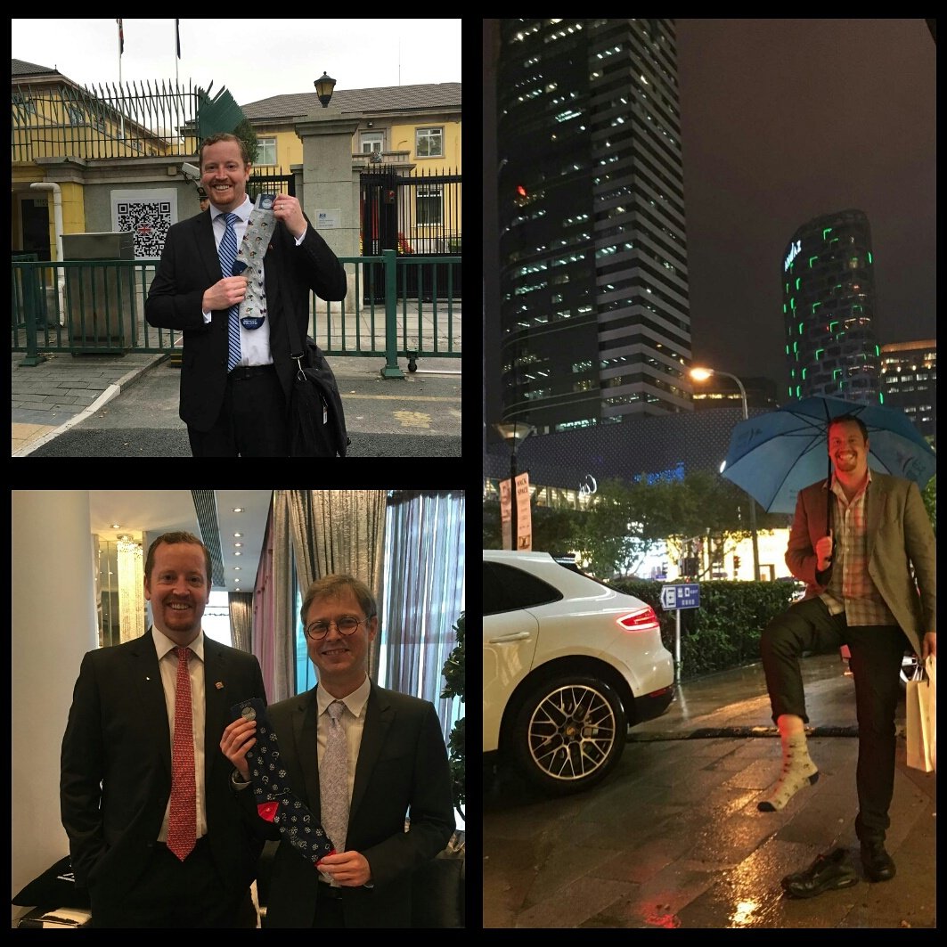 Socks in China! #corgi Welsh trade mission to Wuhan province, China