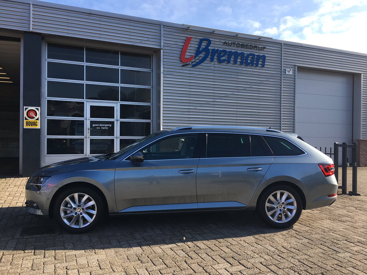 AutoBreman's tweet photo. Vandaag weer een mooie nieuwe Skoda Superb Style Business gereed voor aflevering. https://t.co/iGEa57Yeyd