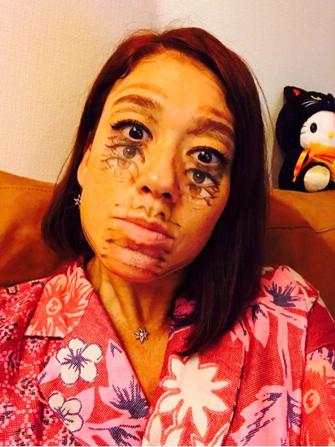 目がおかしくなったかと思ったｗｗｗこのLiLiCoのハロウィンメイクがやばすぎるｗｗｗ