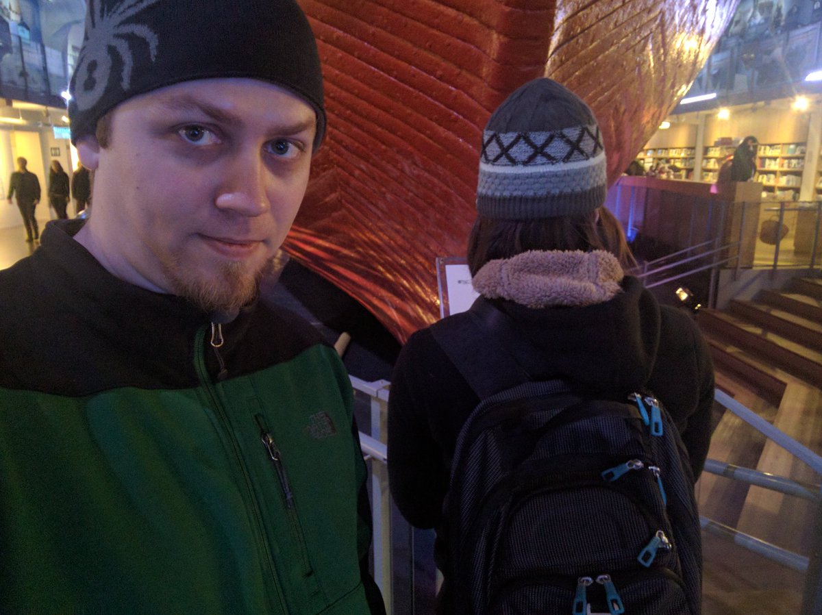 Just chilling at the Fram Museum with <a href="/queencodemonkey/">Huyen Tue Dao</a>