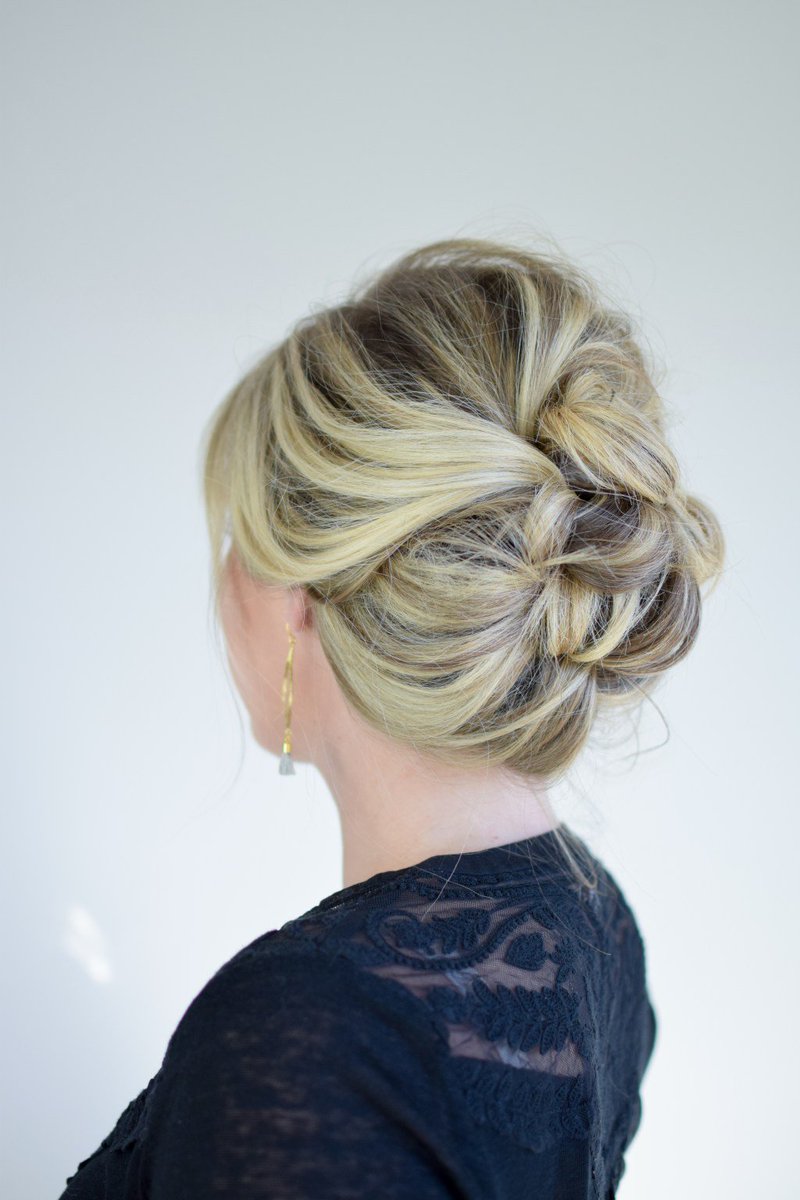 K8_smallthings's tweet photo. Tied Up Updo Tutorial https://t.co/OXs7Fo2G71 https://t.co/sOOLuG4fwj