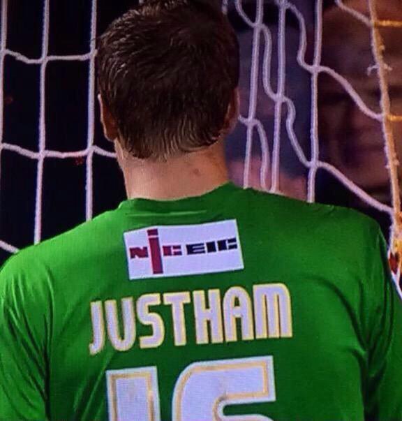 NOT_MOTD's tweet photo. Tweet of the weekend 😂 https://t.co/zeBdKbB93f