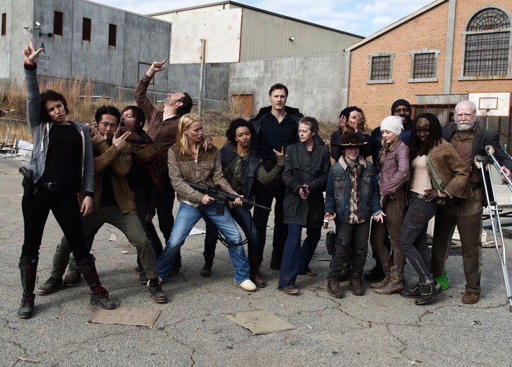 Quem venham mais anos, mais temporadas, mais personagens, mais histórias. ❤️

THANKS FOR 6 YEARS TWD