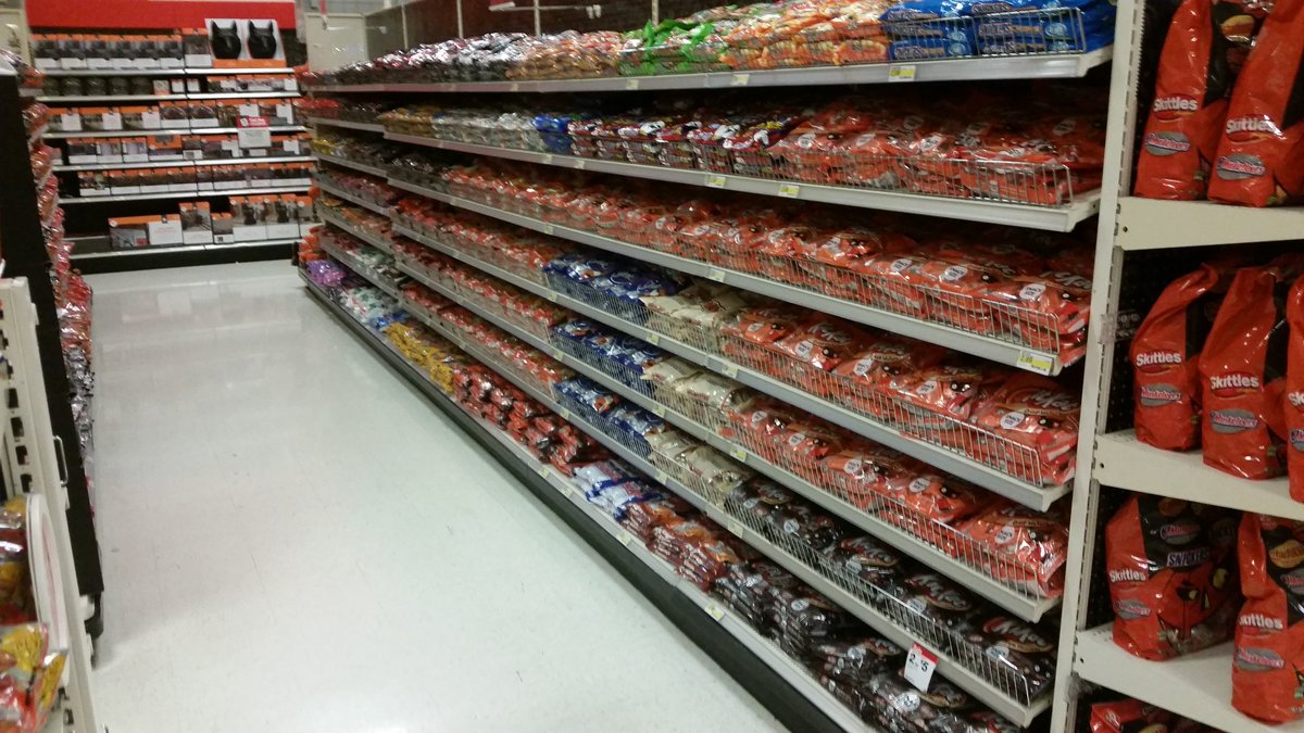 1350 has what you need for any last minute treats you may need for your little goblins and zombies.  <a href="/Kentucky444/">Jim</a> <a href="/detroitswan/">Joe Swanson</a> <a href="/A_Leigh_/">AV</a>