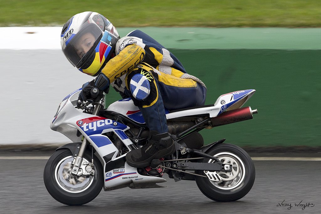 VickyxWright's tweet photo. Great day yesterday with @marino2807 final round @coolfabracing @mallorycircuit #minibsb https://t.co/W2DyEQoOzd