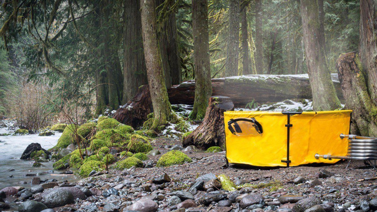 outsidemagazine's tweet photo. You can fit this collapsible hot tub into a 16x16-inch dry bag: https://t.co/fb4CWOv0yl https://t.co/CN6mLM4rnT