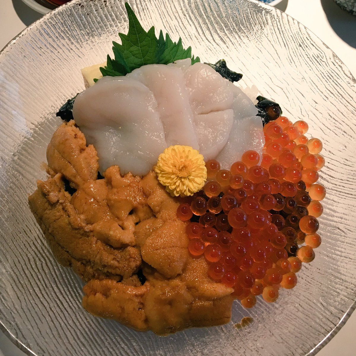 robinlst's tweet photo. Hokkai Don❤️ #foodporn https://t.co/dUVW7SWo2f