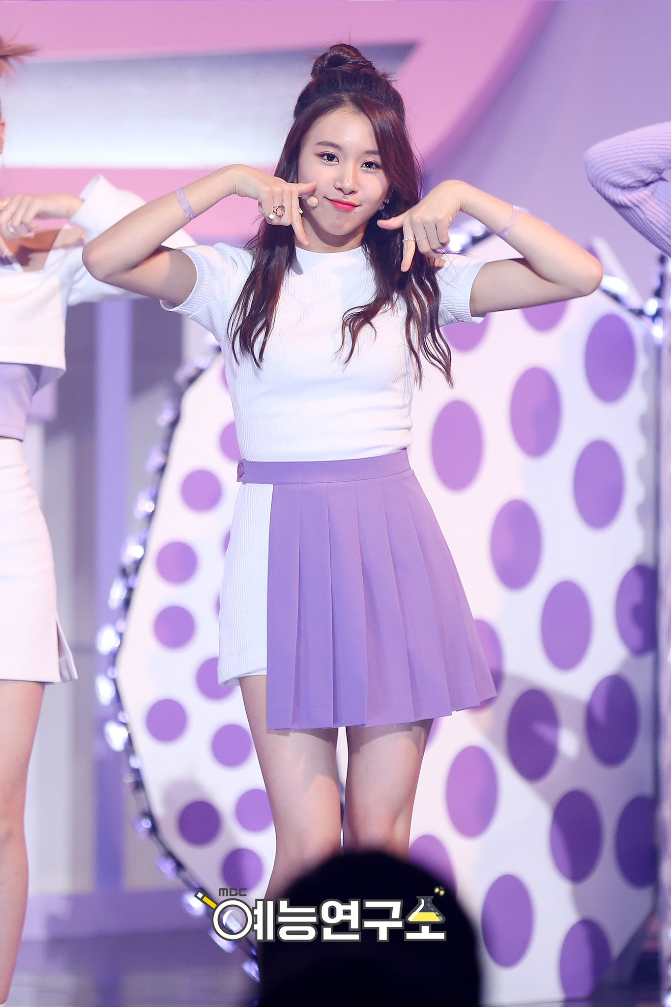 CwFNsxLUEAAcXJF.jpg:large