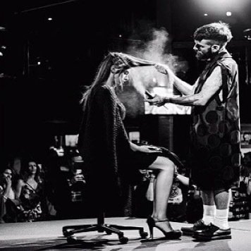 SebastianPro's tweet photo. We're taking it back to #SebastianSDP16 with @corta_cabeza. 🙌 Can you guess which product … https://t.co/ZLZ8Vo4whl https://t.co/HgISqd500y