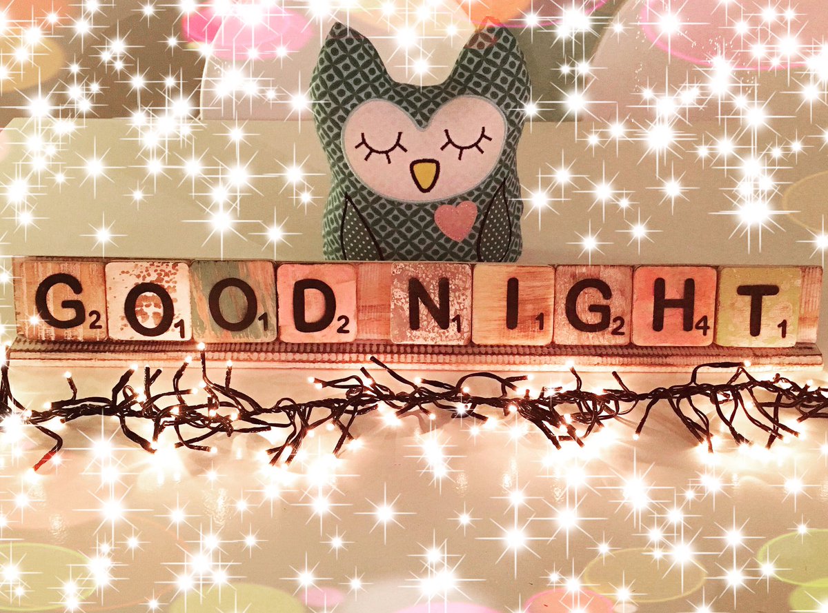 Zo zie je maar....ieder woord is mogelijk! #slapen scrabbleyourname.nl #webshop #onlinewinkelen #thuisbezorgd #kinderkamer #scrabble