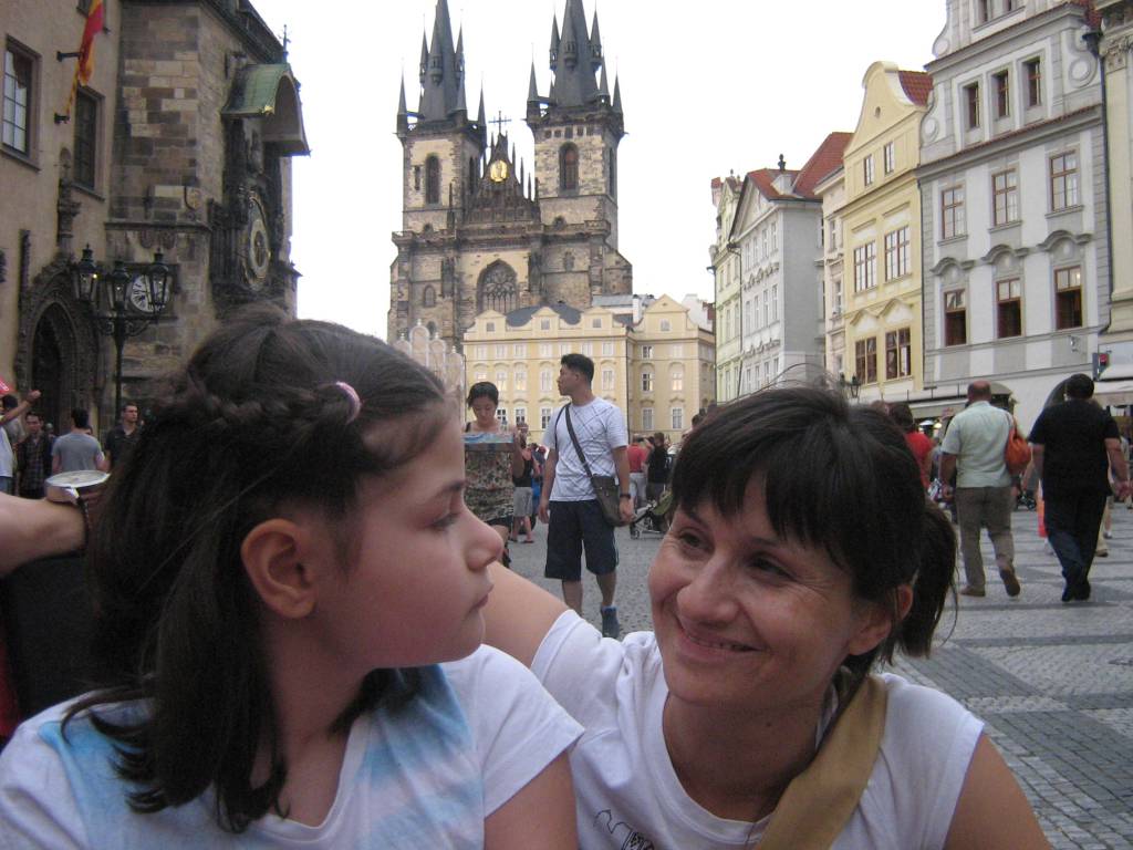 travellerpost's tweet photo. KARA BÜYÜ: PRAG https://t.co/5FNBv1Tr6c https://t.co/pq5RG18fQF