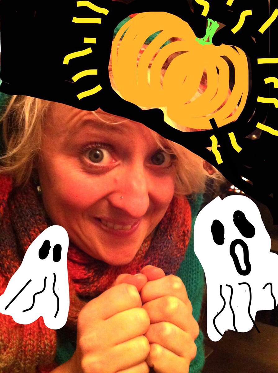 OpenAtticCo's tweet photo. #HALLOWEEN! Whiney's favourite! #MistletoesAndWhiney @WardrobeTheatre in 40 DAYS! With @AdamBlake537 @fulleradam &amp; @deansudders https://t.co/Q9xRRPBMA1