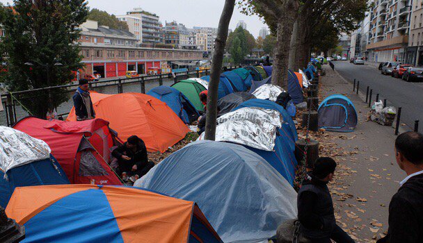 mxpean's tweet image. Migrants: Opération de contrôle au campement de Stalingrad, avant l'évacuation via @20minutes 20minutes.fr/societe/195220…