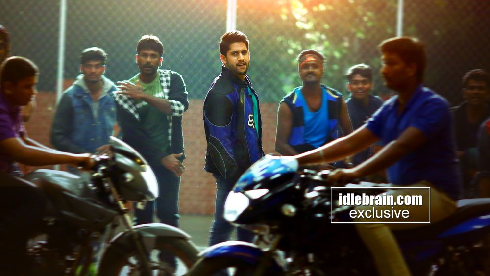 Kalyan7781's tweet photo. Saahasam Swaasaga Saagipo - @chay_akkineni @mohan_manjima
Awesome Looks #Banners #Celebrations #Nov11th #BlockBusterSSS https://t.co/Gw9YDDJGUm